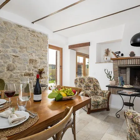 Villa Anna By Posarellivillas Tuoro sul Trasimeno