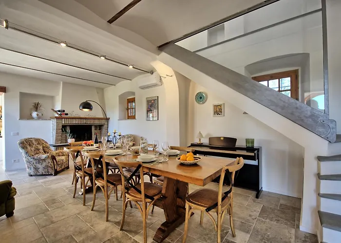 Anna By Posarellivillas